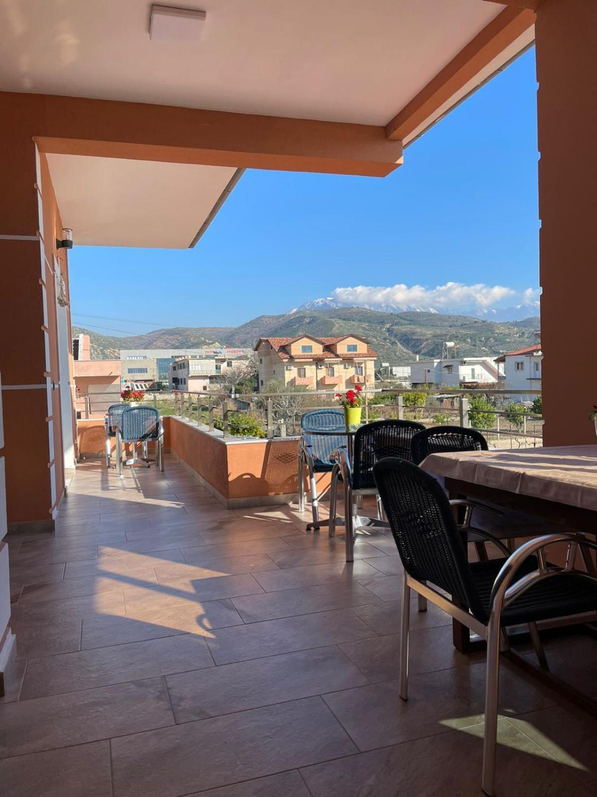 Harmony Villa Berat Buitenkant foto