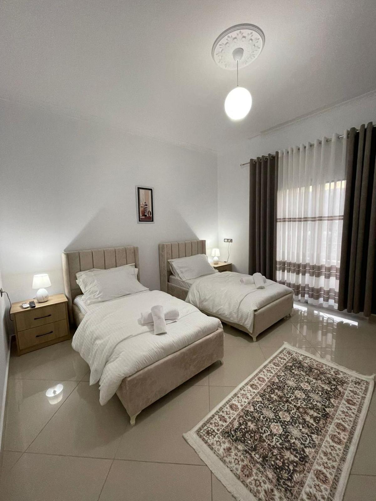 Harmony Villa Berat Buitenkant foto