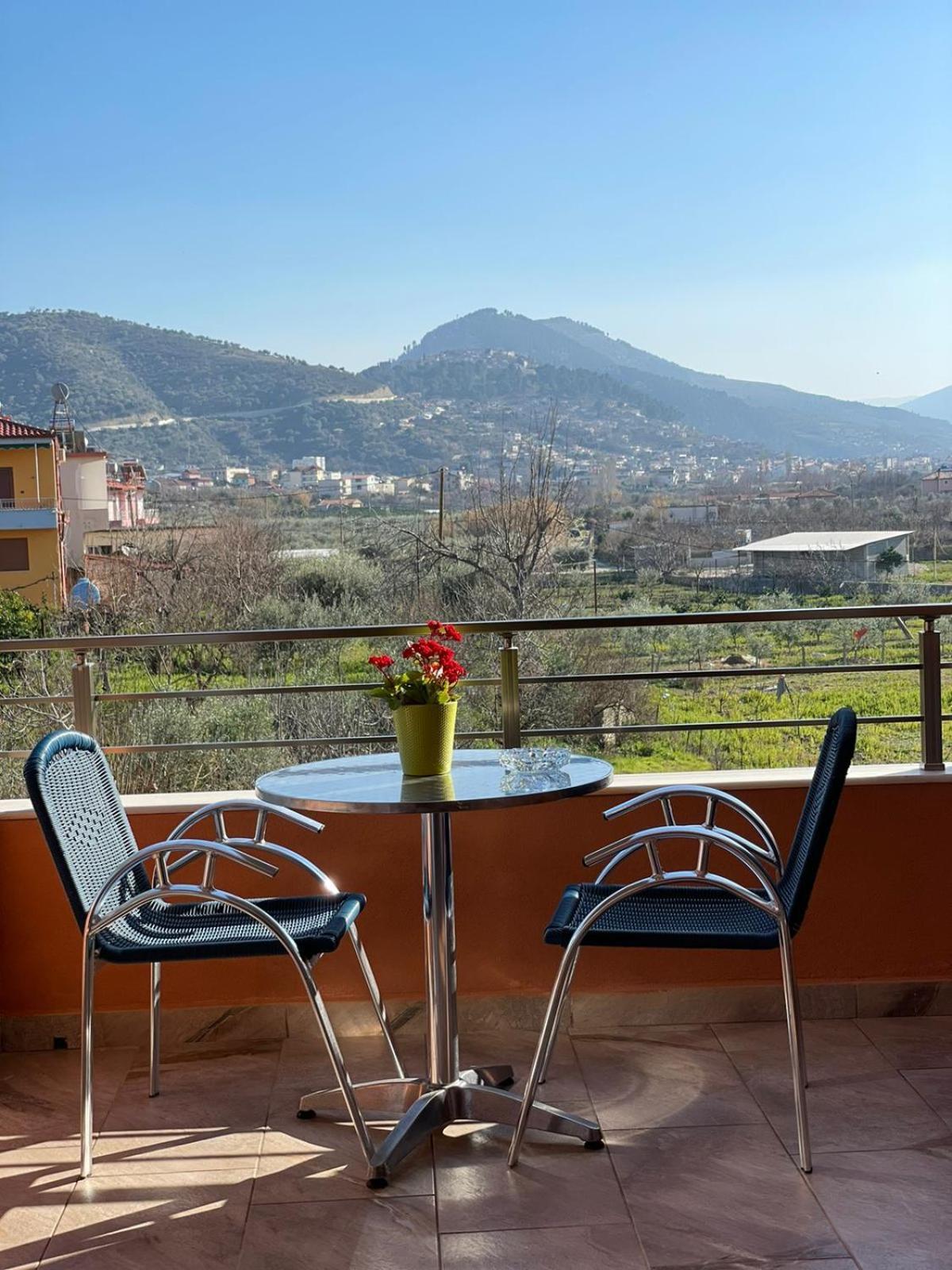 Harmony Villa Berat Buitenkant foto