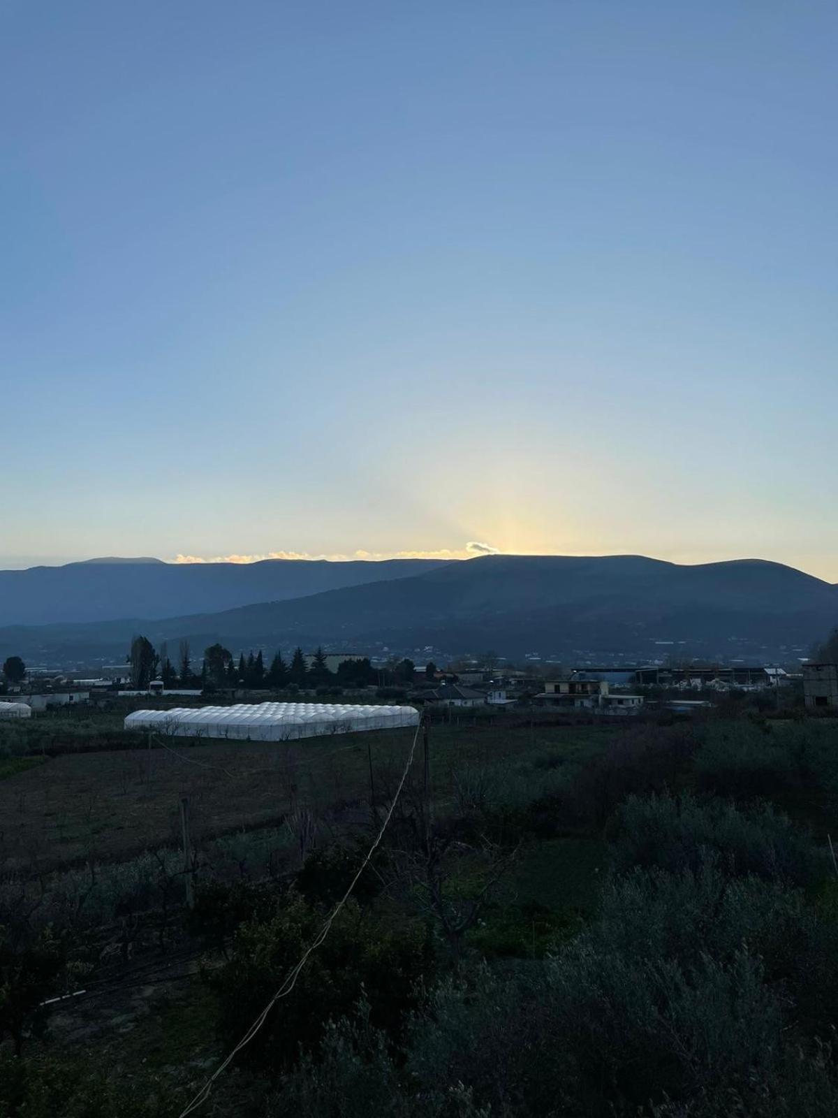 Harmony Villa Berat Buitenkant foto