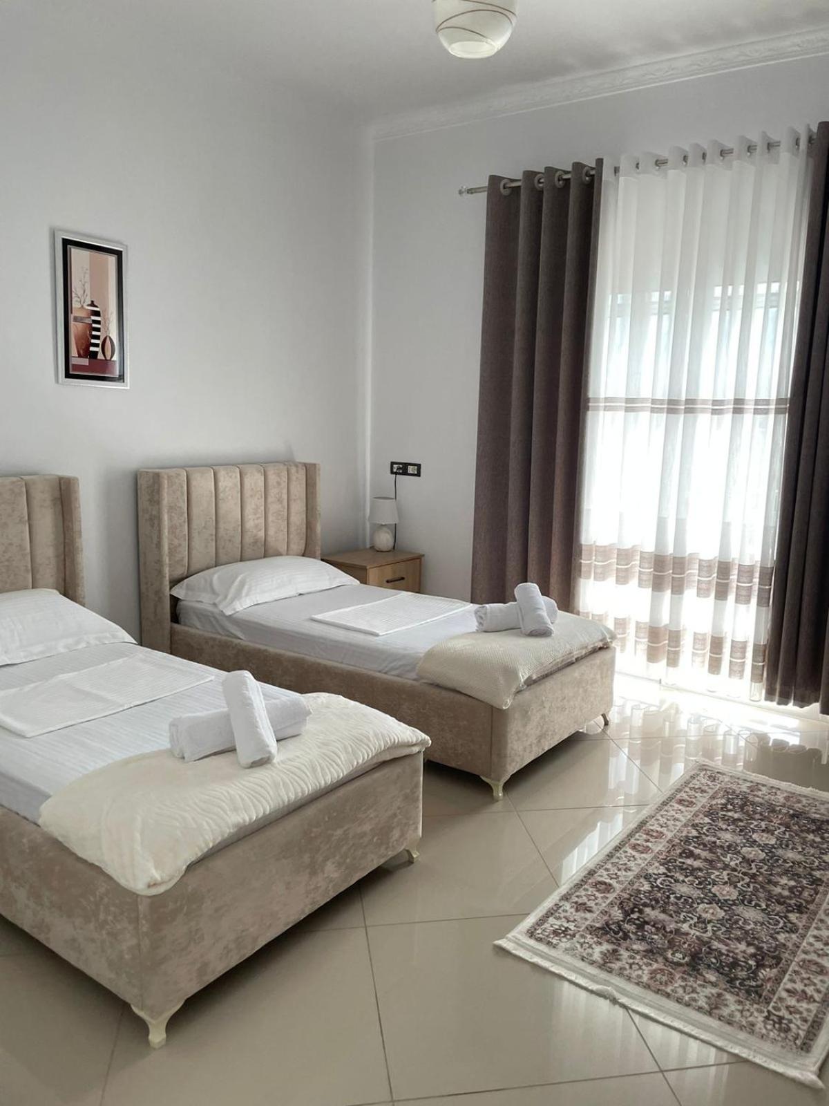 Harmony Villa Berat Buitenkant foto